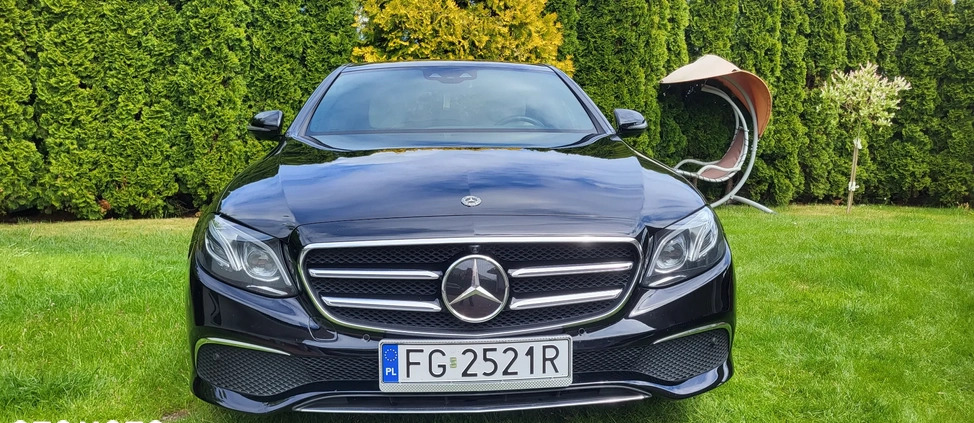 Mercedes-Benz Klasa E cena 126000 przebieg: 250000, rok produkcji 2020 z Ciechocinek małe 191